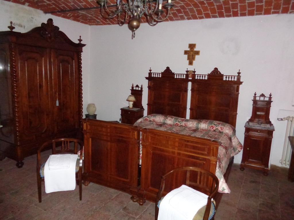 Gran Collina Villa San Damiano dʼAsti Cameră foto